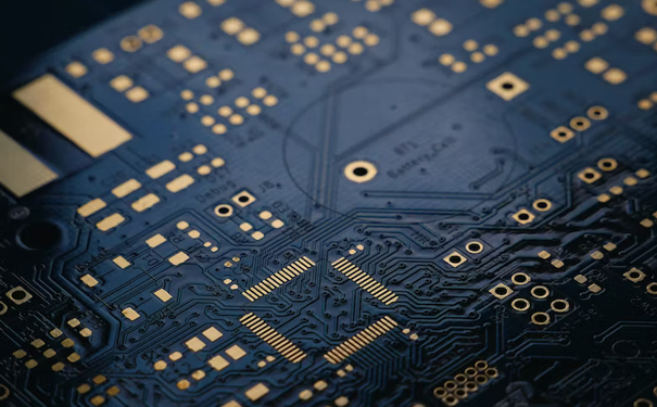 Samsung Electronics Q3 Profits Decline 78%, Storage Market Expected to Revive Next Year